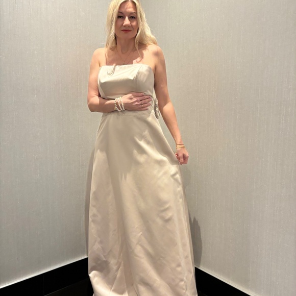 New Dress For Graduation - Picture 2 of 6